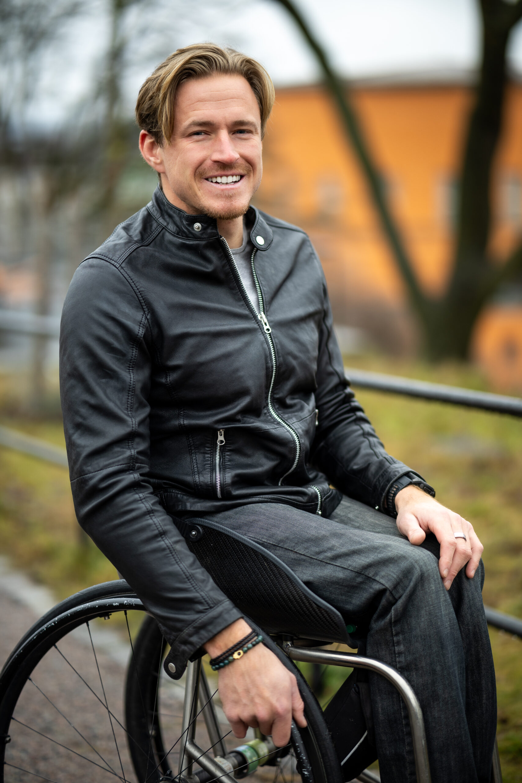 Aron Anderson - Föreläsare och äventyrare Aron Anderson, föreläsare och äventyrare.